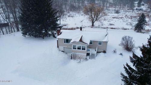 693 State Route 10, Jefferson, NY, 12093-5201 | Card Image