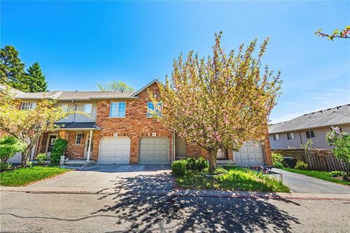 16-1000 Upper Paradise Road, Hamilton, ON, L9B2S7 | Card Image