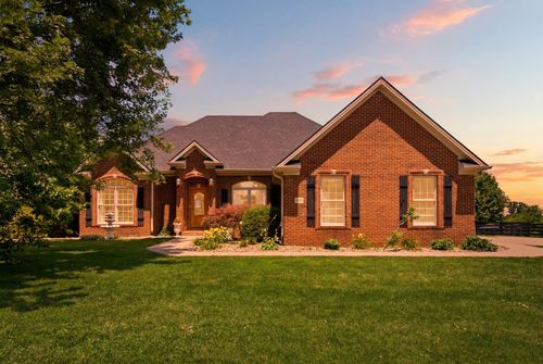 201 Braedens Way, Richmond, KY, 40475-7992 | Card Image