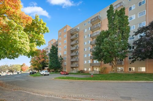 413-1599 Lassiter Terr, Ottawa, ON, K1J8R6 | Card Image