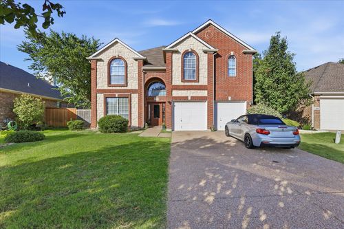 2808 N Camino Lagos, Grand Prairie, TX, 75054-6755 | Card Image
