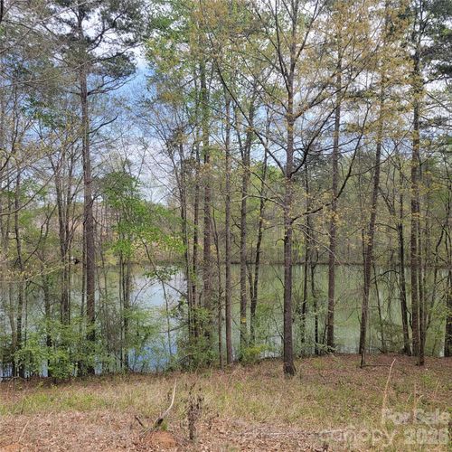 230 Walnut St, Belmont, NC, 28012-8809 | Card Image