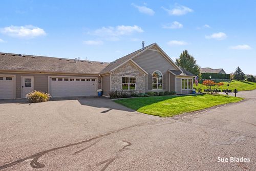 1201 Riverview Dr, Holland, MI, 49423-0007 | Card Image