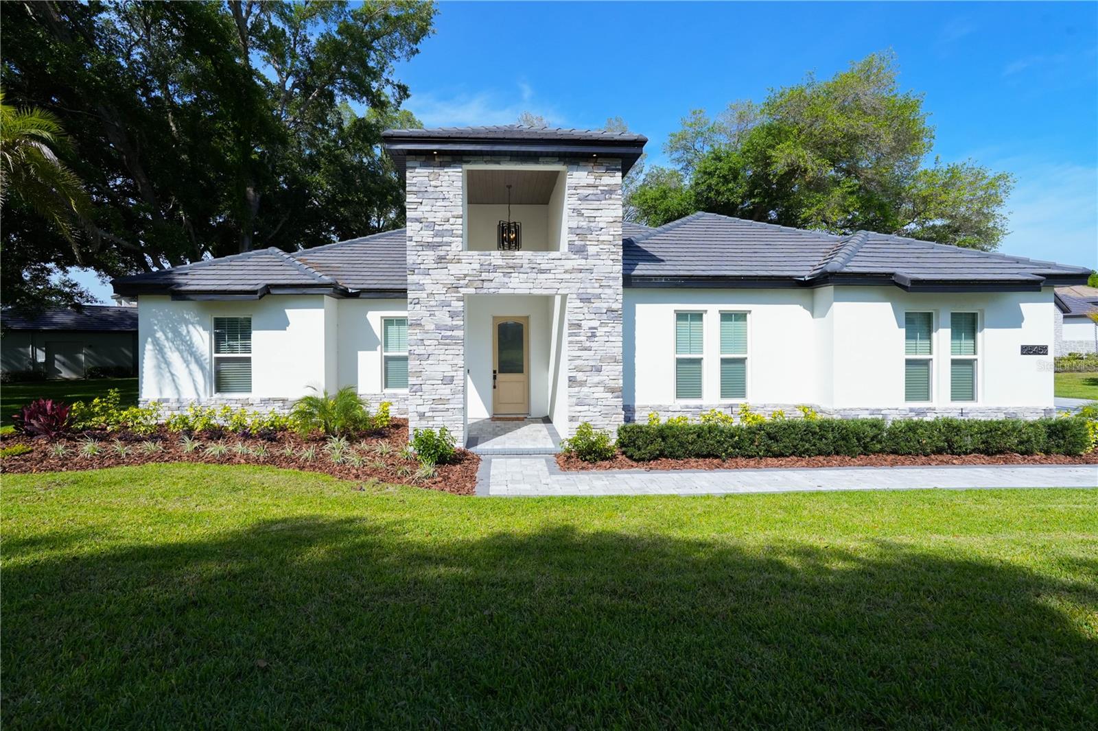 Hawks Run Ln, Sorrento, FL 32776
