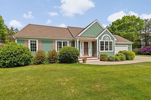 11 Quashnet Woods Dr, Mashpee, MA, 02649-3356 | Card Image