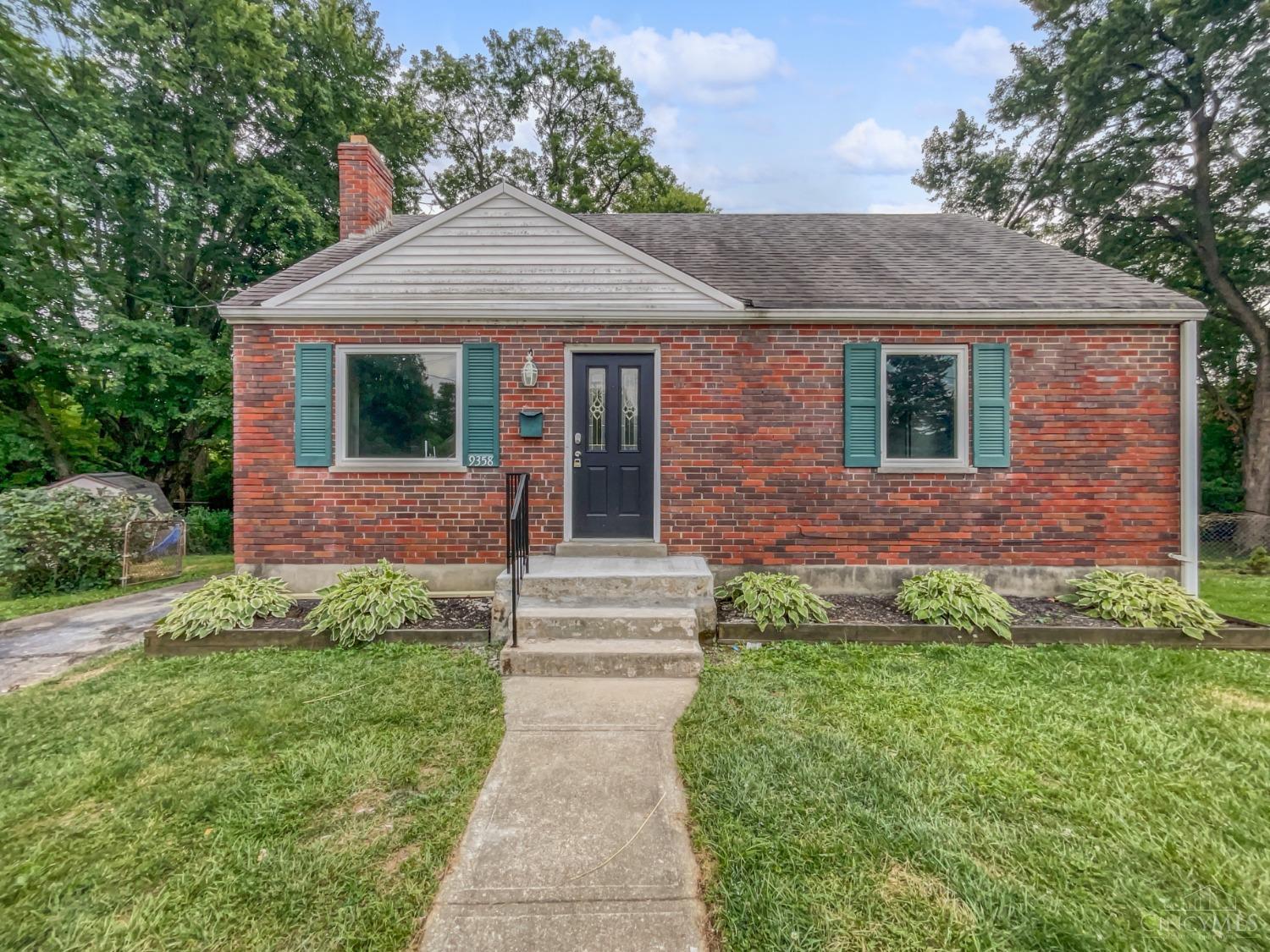 Thrush Ct, Blue Ash, OH 45242