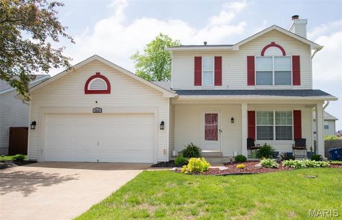 1212 Parmer Dr, Florissant, MO, 63031-1964 | Card Image