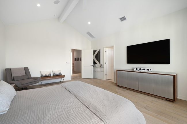 2608 Watkins Way, Condo with 4 bedrooms, 4 bathrooms and 2 parking in Austin TX | Image 21