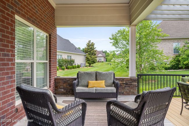 905 Fossil Creek Cir, House other with 4 bedrooms, 3 bathrooms and null parking in Louisville KY | Image 48