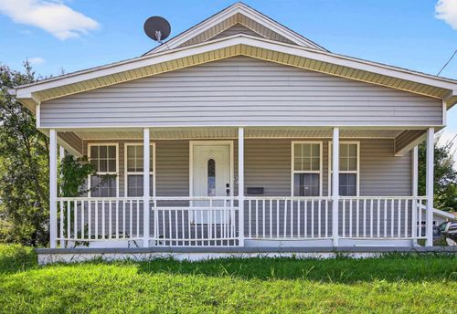 607 Oak St, Paoli, IN, 47454-1139 | Card Image
