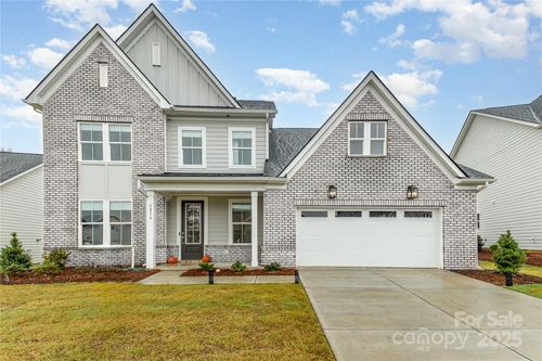 5216 Mint Harbor Way, Charlotte, NC, 28269-5343 | Card Image