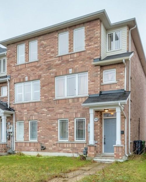 4269A Lawrence Ave E, Scarborough, ON, M1E2S8 | Card Image