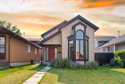 6567 Martingrove Dr Ne, House detached with 5 bedrooms, 3 bathrooms and 2 parking in Calgary AB | Image 1