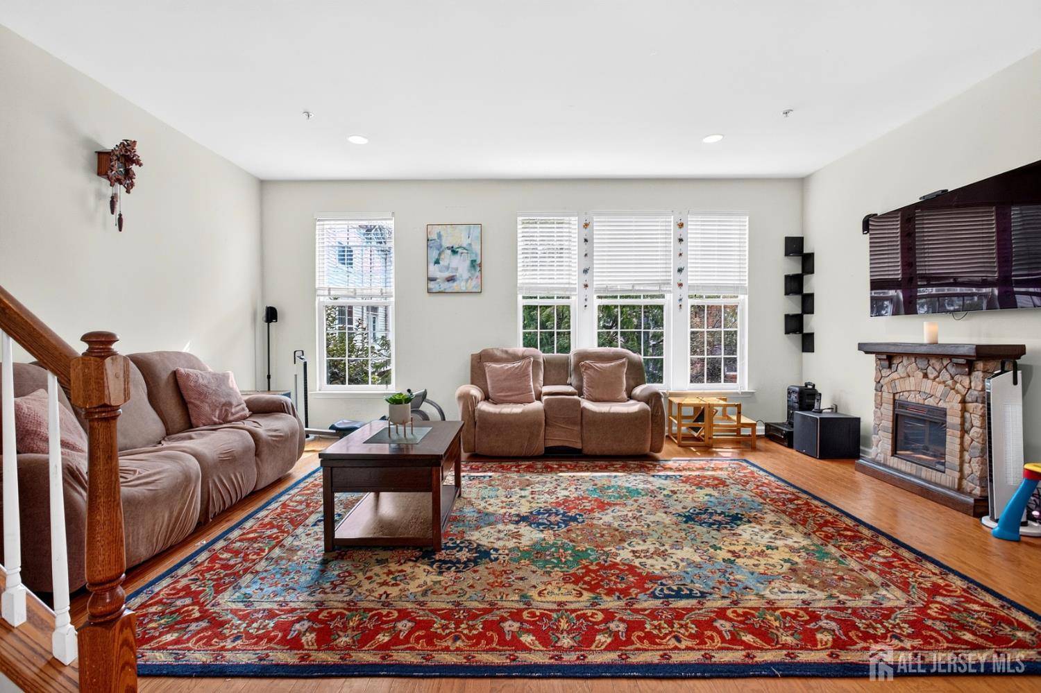 Residential Lease in Highland Park 2