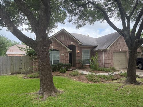 12211 Oyster Cove Ct, Stafford, TX, 77477-2268 | Card Image