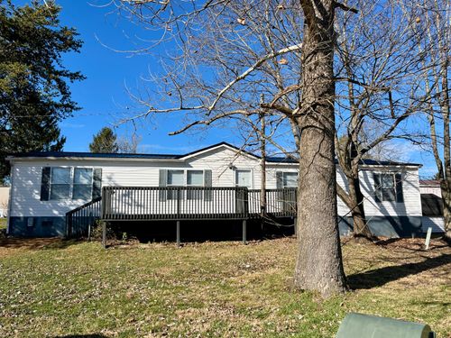 300 Aspen Ln, Winchester, KY, 40391-8927 | Card Image