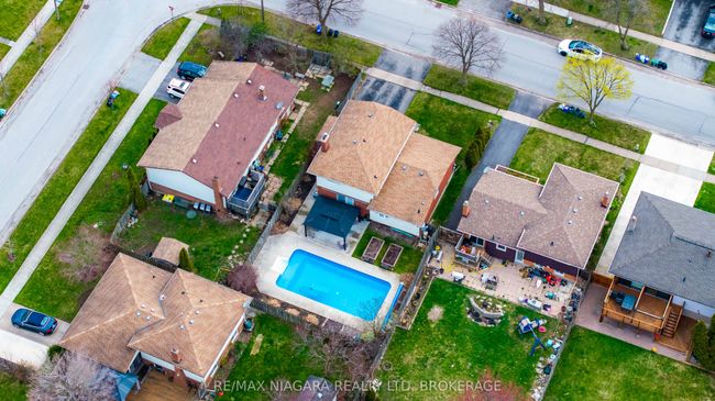7639 Jubilee Dr, House other with 3 bedrooms, 3 bathrooms and 2 parking in Niagara Falls ON | Image 35