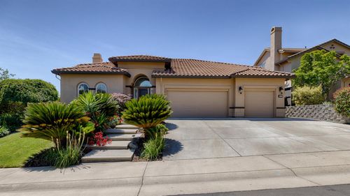 2201 Hedrick Court, Rocklin, CA, 95765 | Card Image