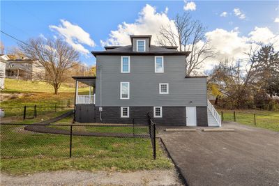 202 Lincoln Ave, House other with 4 bedrooms, 2 bathrooms and 3 parking in Canonsburg PA | Image 2