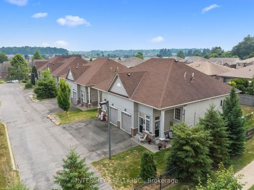 16a-410 Queen Street S, Norfolk, ON, N3Y0B3 | Card Image