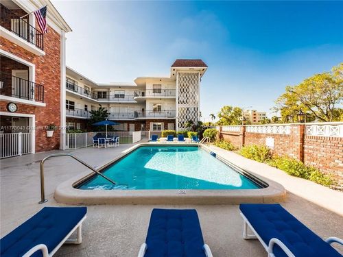 apt-210-2340 Ne 9th St, Fort Lauderdale, FL, 33304-3537 | Card Image