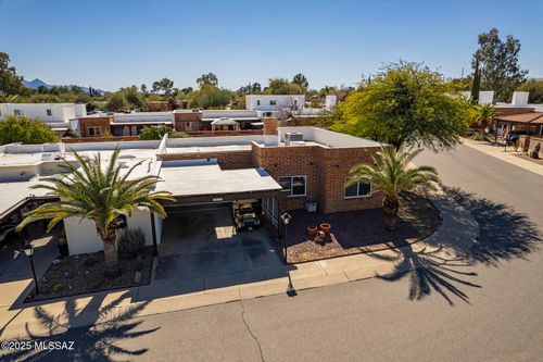515 W Paseo Solana, Green Valley, AZ, 85614-2729 | Card Image