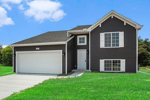 13769 Quincy St, Holland, MI, 49424-8439 | Card Image