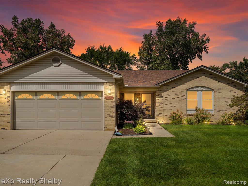 Westchester Ln, Canton, MI 48187 #1