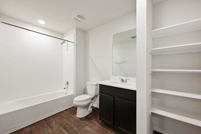 164 Frogmore Loop, House other with 4 bedrooms, 3 bathrooms and 2 parking in Uhland TX | Image 20