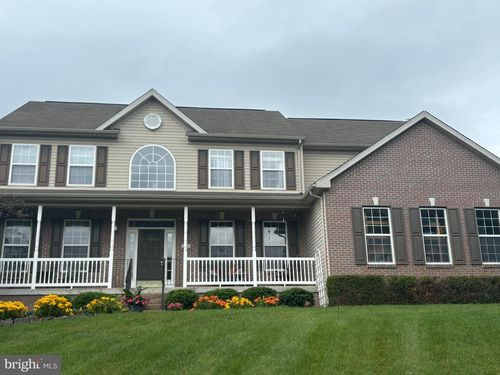 132 Chase Ct, MIDDLETOWN, VA, 22645-2175 | Card Image