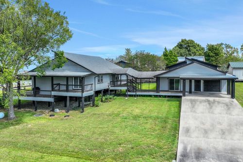 930 Paradise Dr, Coldspring, TX, 77331-6304 | Card Image