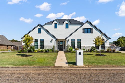 209 Devonshire St, Mt Pleasant, TX, 75455-6766 | Card Image