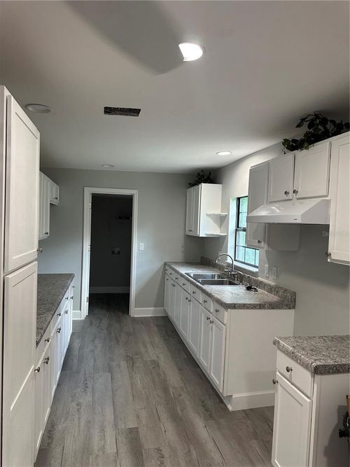 507 Stone St, Wildwood, FL, 34785-3308 | Card Image
