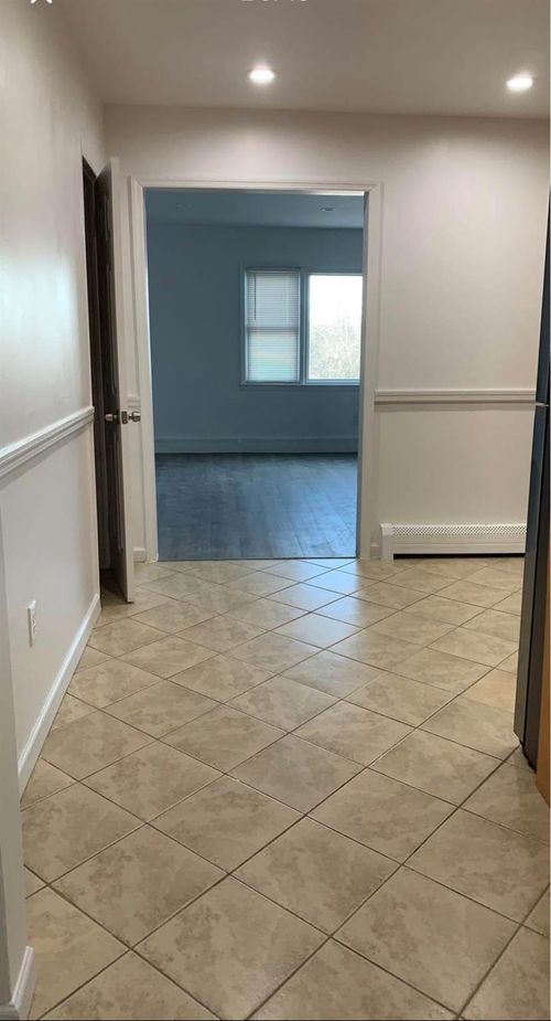 apt-3-79 Halley St, Yonkers, NY, 10704-1678 | Card Image