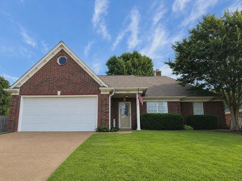 415 Oakland Hills Dr, Oakland, TN, 38060-3280 | Card Image