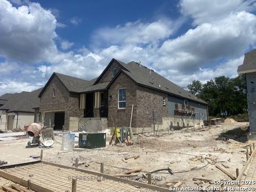 127 Olmos Crk, Boerne, TX, 78006-3591 | Card Image