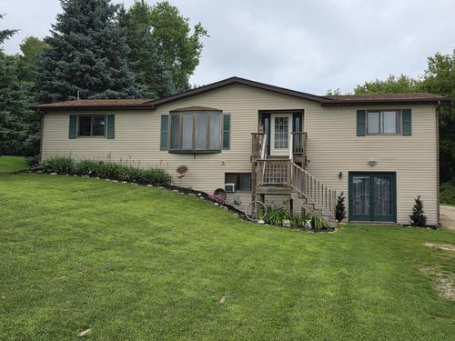 885 Breckenboro Rd, DAVIS, IL, 61019-9762 | Card Image