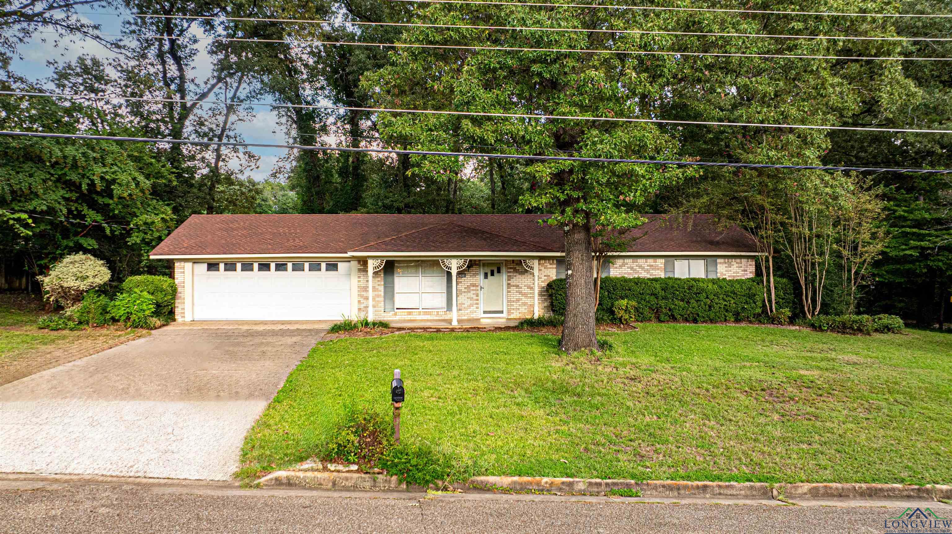 Swan St, Longview, TX 75604