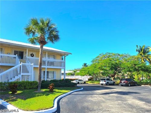 m4-4633 Bayshore Drive, NAPLES, FL, 34112 | Card Image