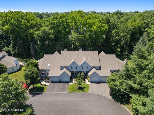 28 Hickory Ln, Little Silver, NJ, 07739-1247 | Card Image