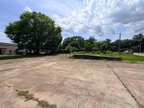 502 S Magnolia, Woodville, TX, 75979 | Card Image