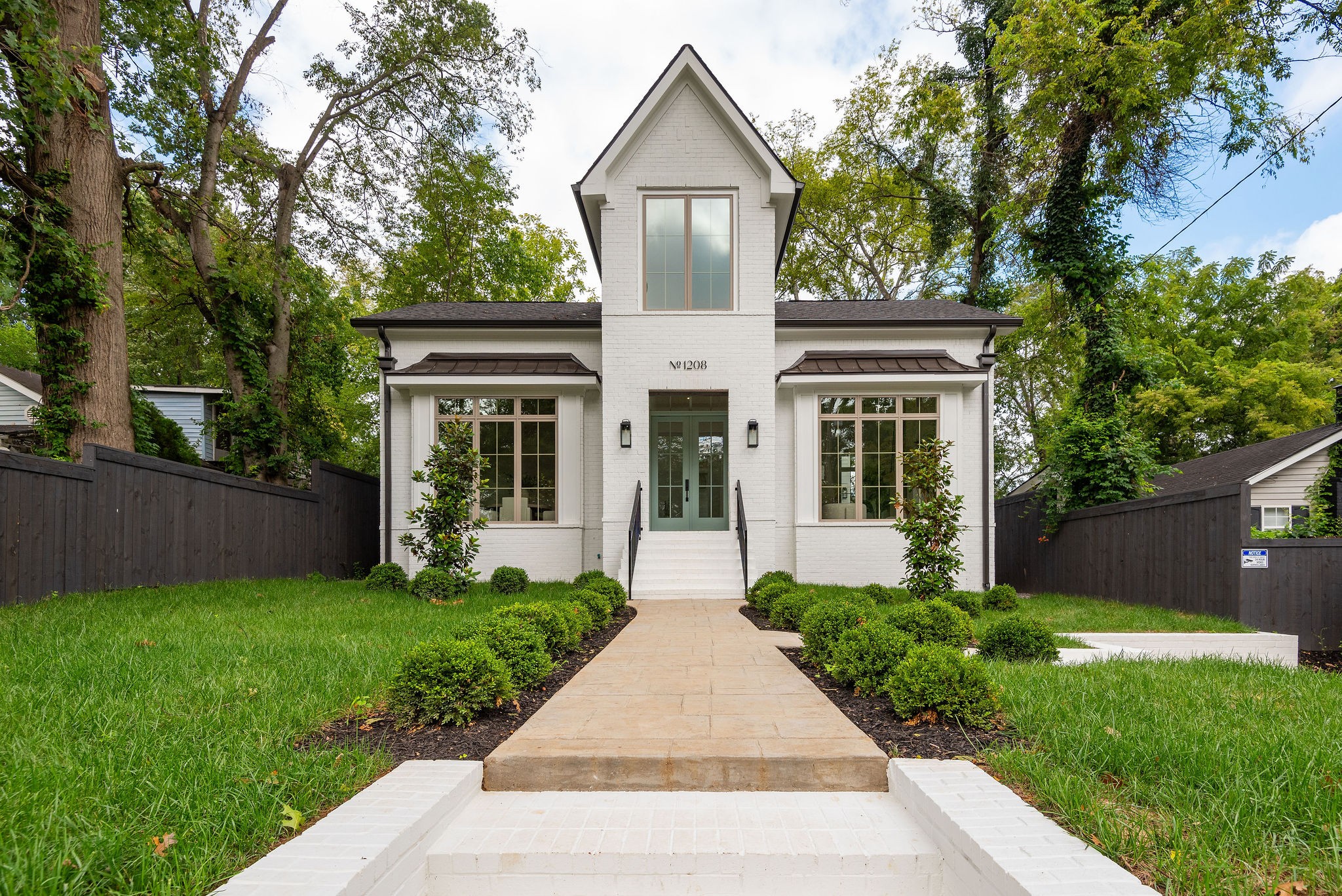 7th St, Nashville, TN 37207