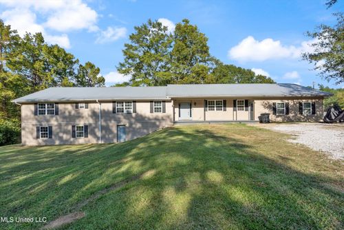 41 E Pontotoc Avenue, Potts Camp, MS, 38659 | Card Image