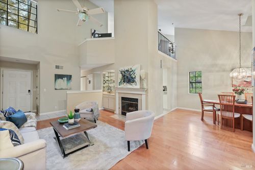 258 Redhawk Rd, Novato, CA, 94949 | Card Image