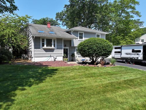 114 Shetland Dr, New City, NY, 10956-4737 | Card Image
