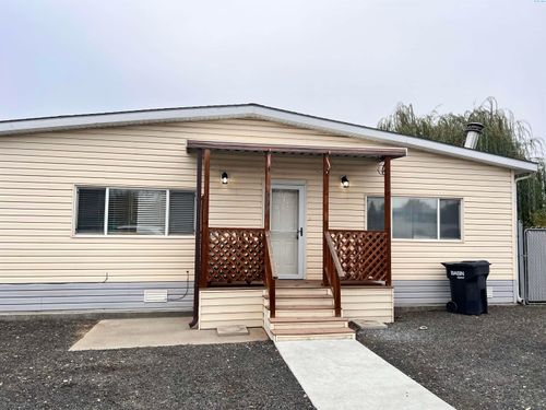 414 N 23rd Ave, Pasco, WA, 99301-4928 | Card Image