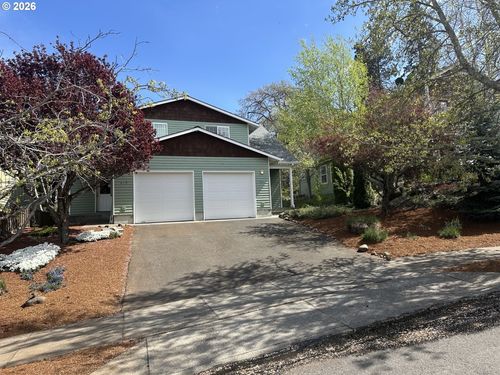 419421 Maxs Loop, Hood River, OR, 97031 | Card Image