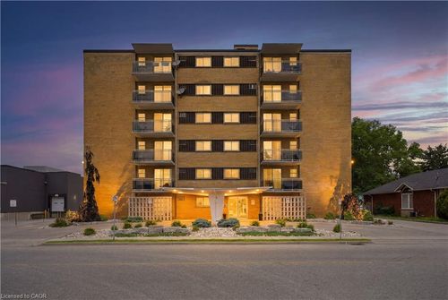 403-87 St George St, Brantford, ON, N3R1V5 | Card Image