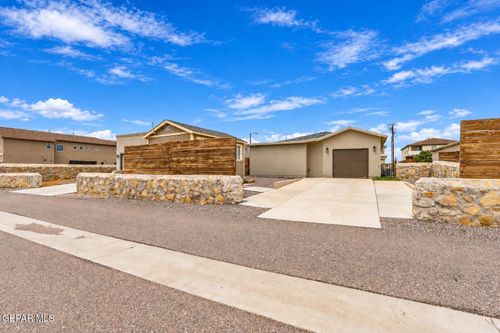 4825 Mark Avizo St, El Paso, TX, 79938-4880 | Card Image