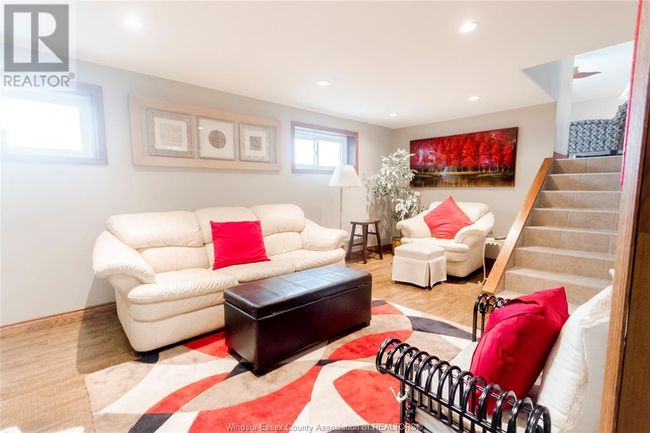 13496 13 Th Concession Rd, Home with 3 bedrooms, 2 bathrooms and null parking in Essex ON | Image 24
